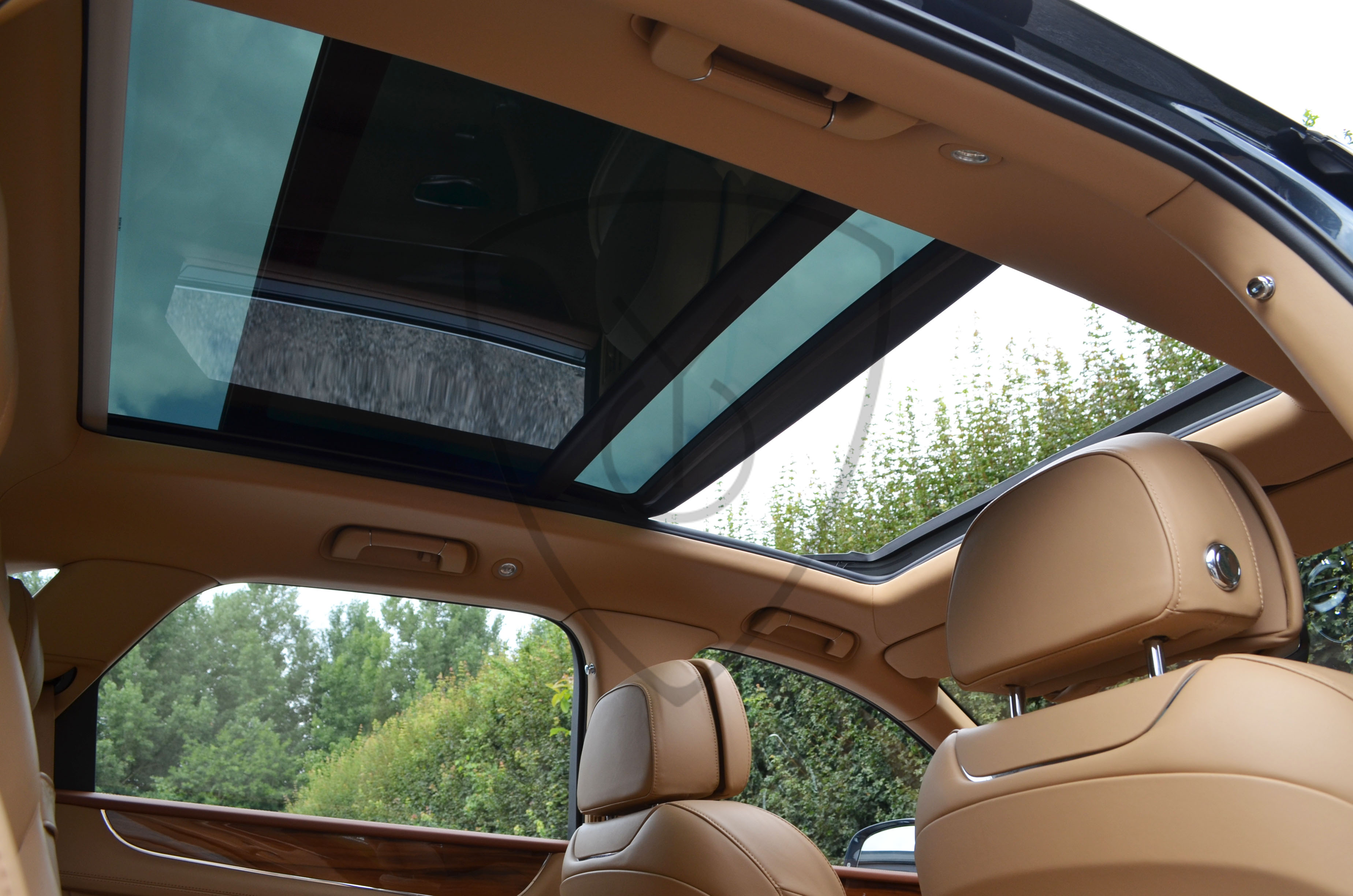 BENTLEY BENTAYGA 4.0 TDI V8 — image 19