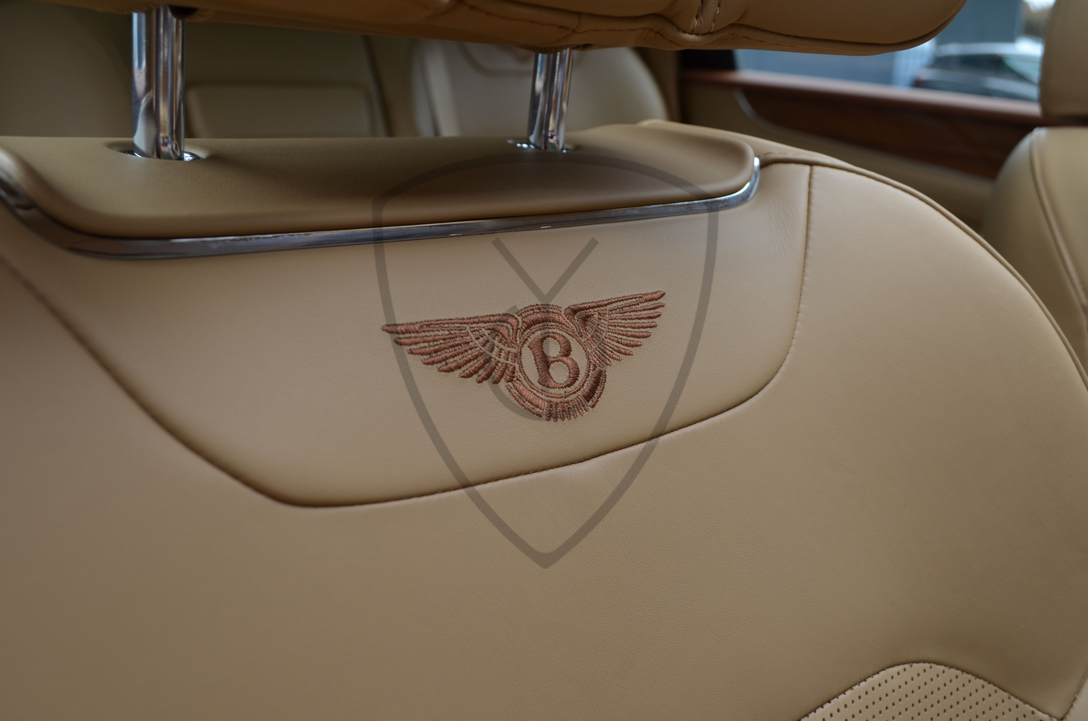 BENTLEY BENTAYGA 4.0 TDI V8 — image 28