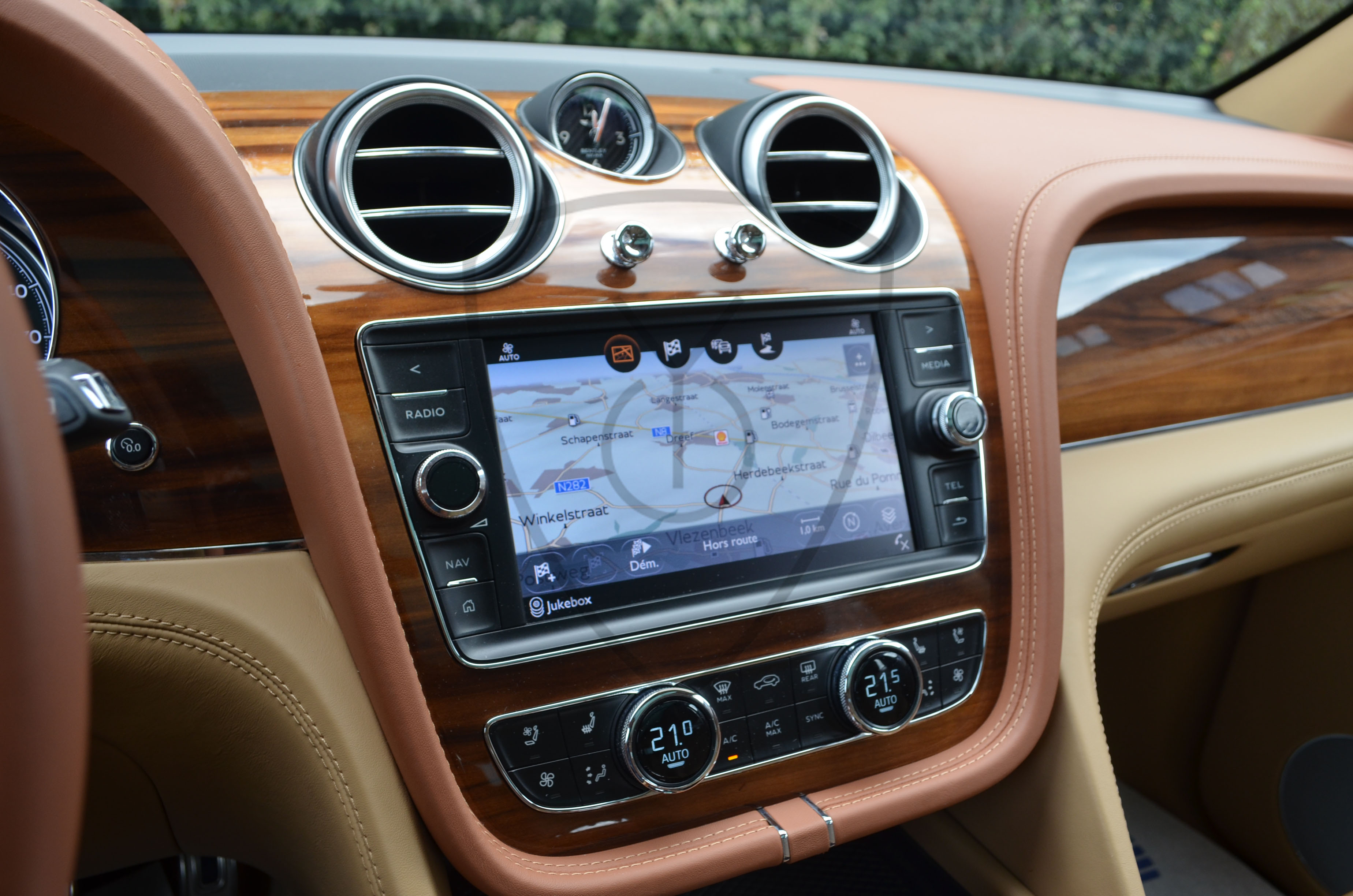BENTLEY BENTAYGA 4.0 TDI V8 — image 42