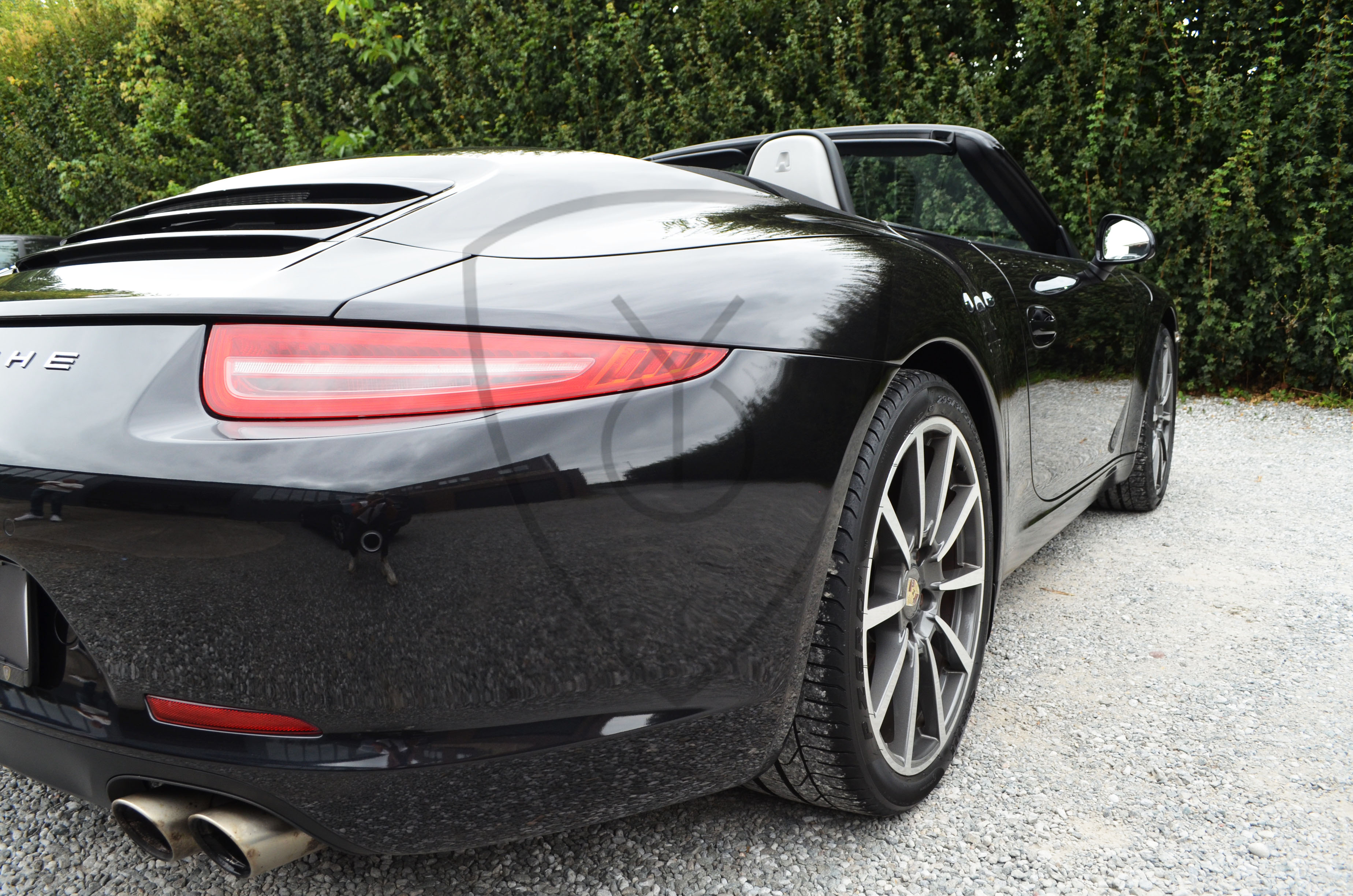 PORSCHE 991 CABRIO — image 20