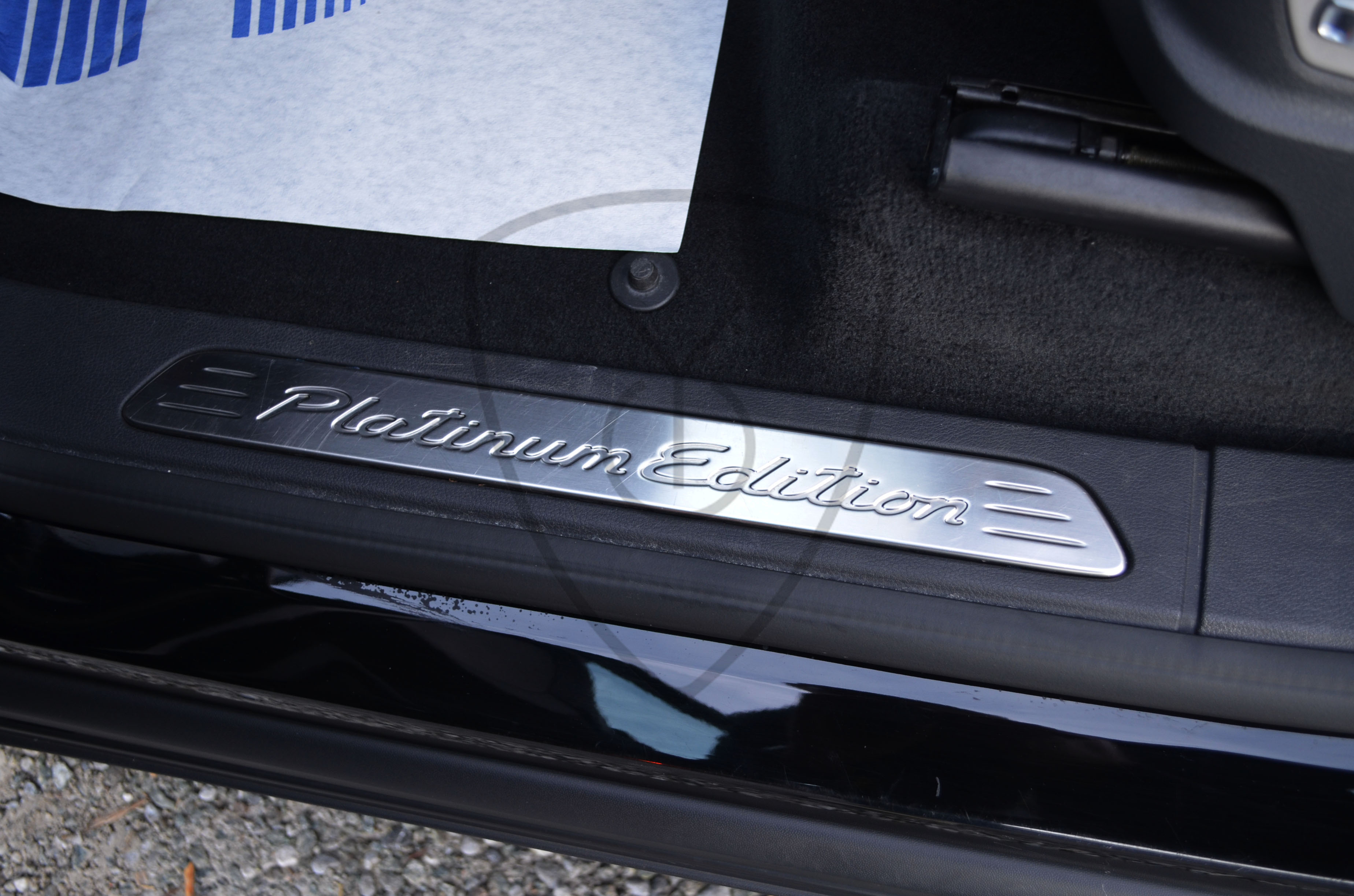 PORSCHE CAYENNE — image 13
