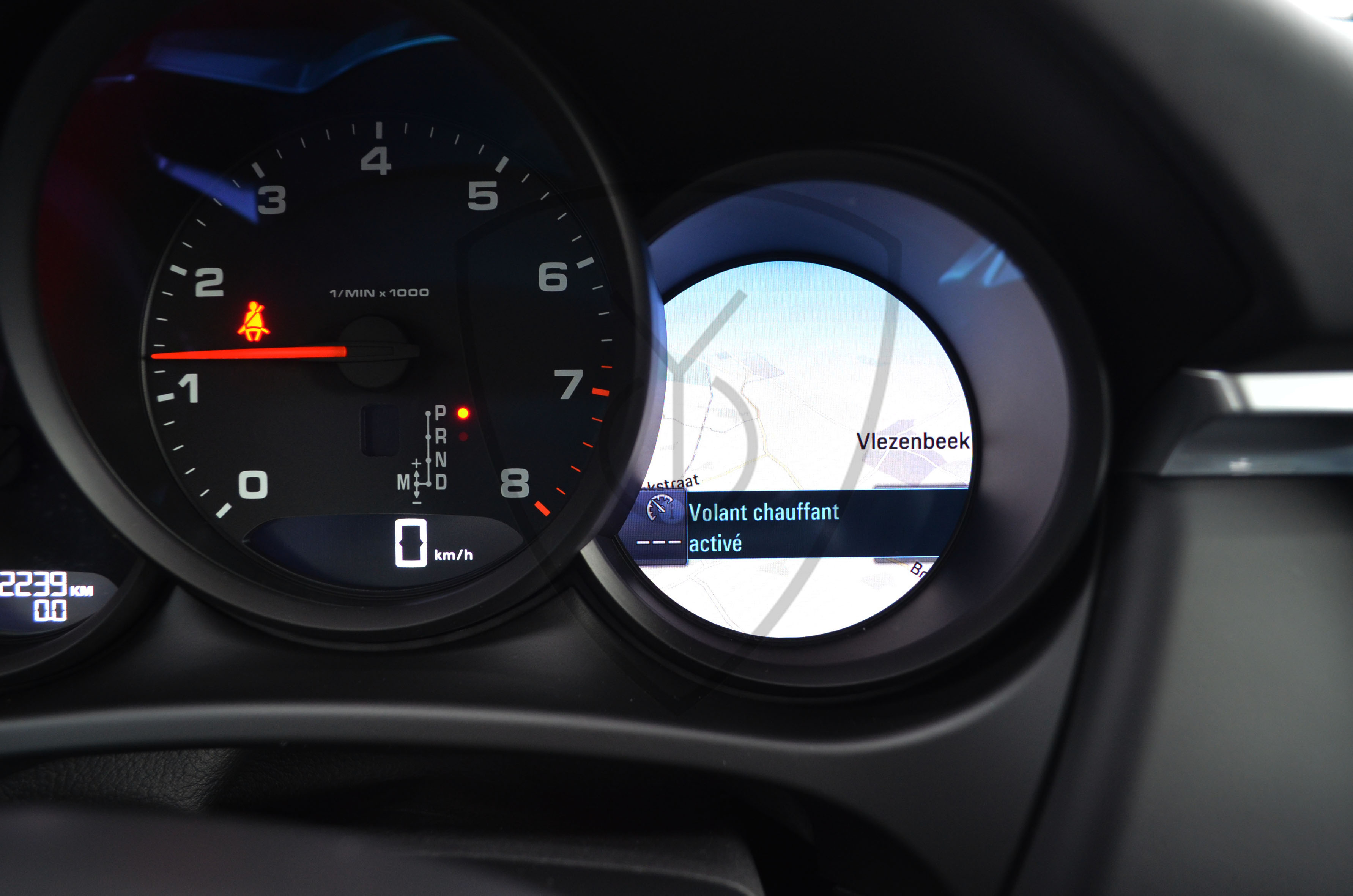PORSCHE MACAN 2.0 CRAYON — image 2