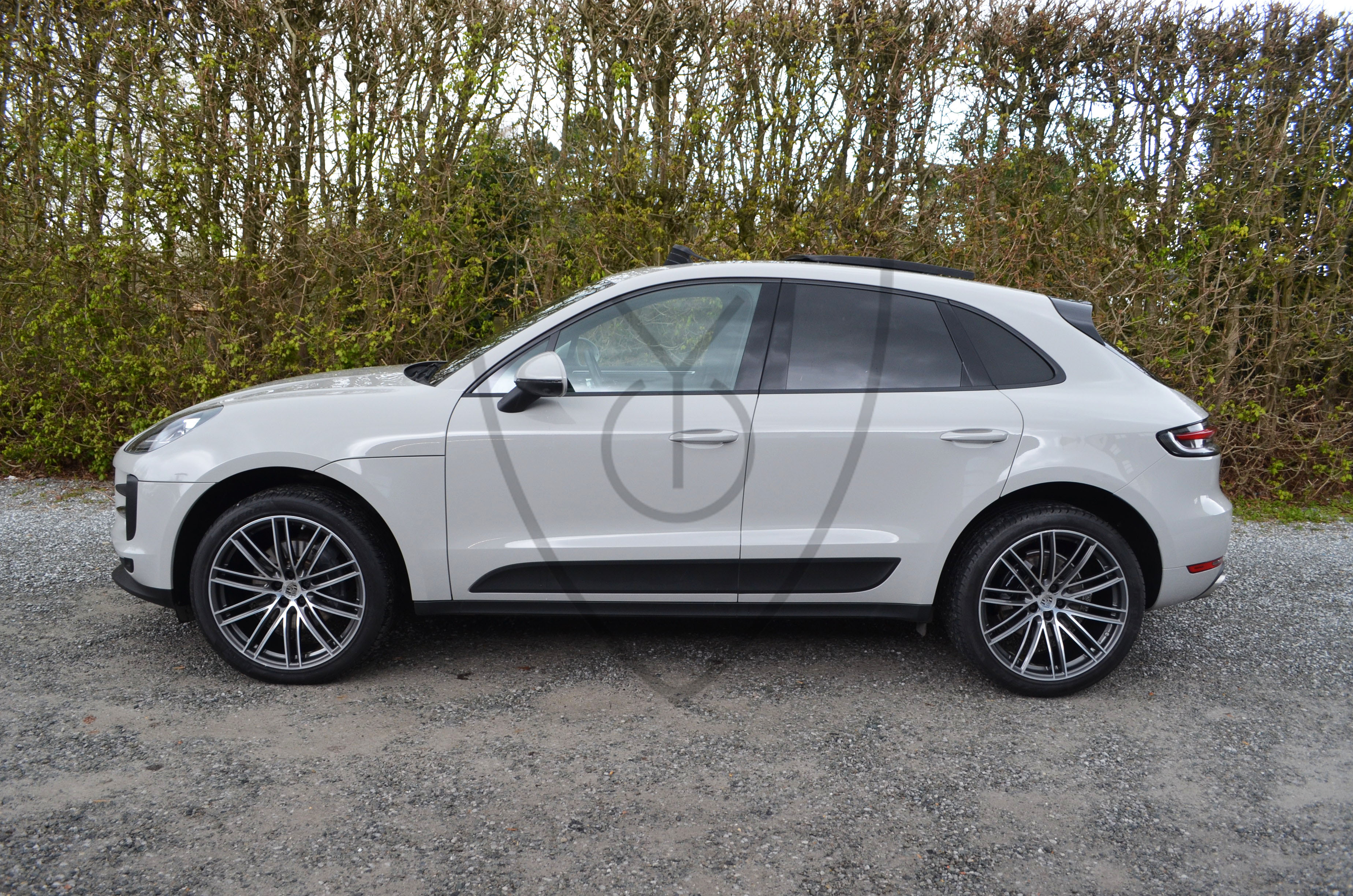 PORSCHE MACAN 2.0 CRAYON — image 26