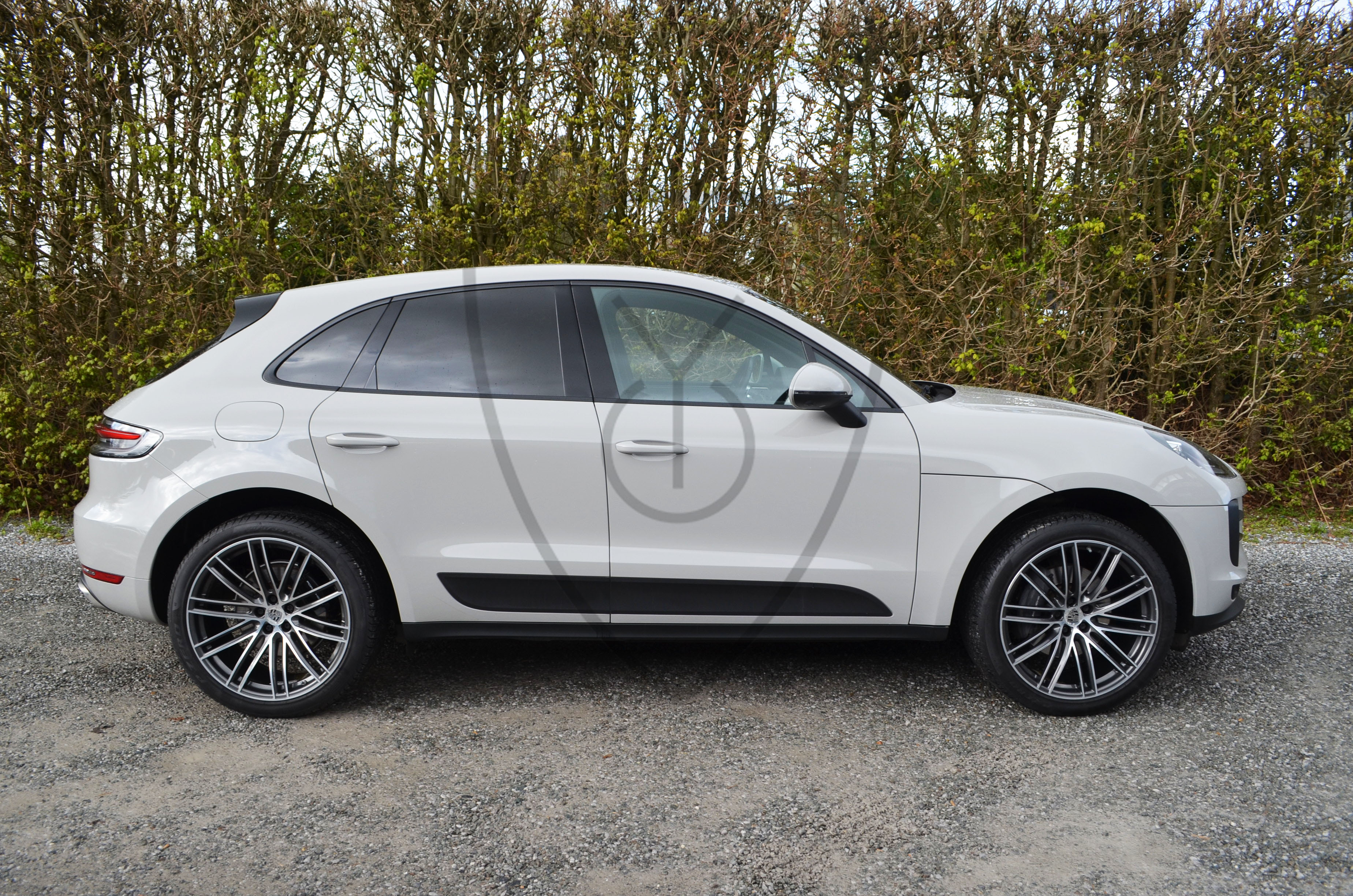 PORSCHE MACAN 2.0 CRAYON — image 28