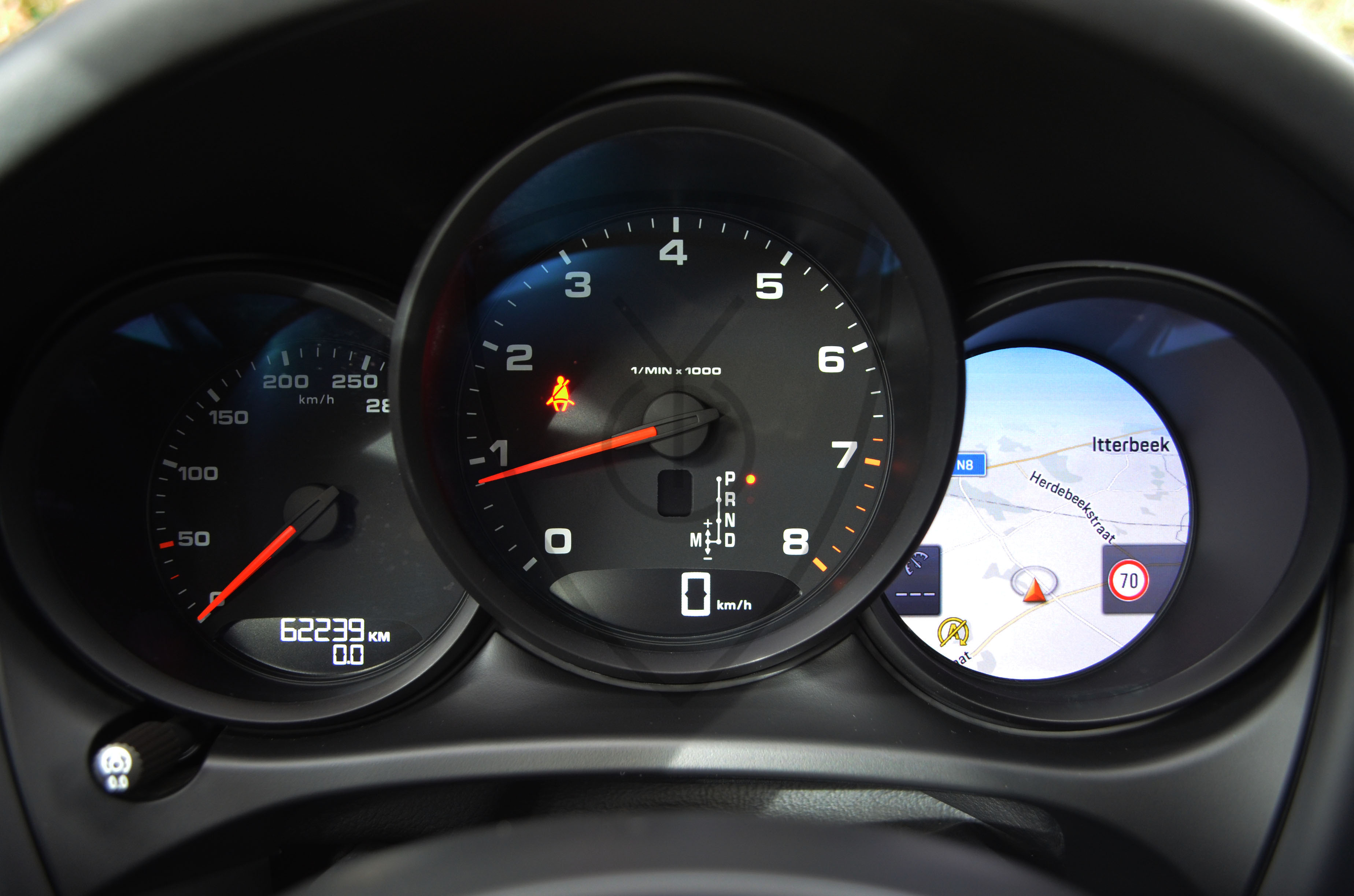 PORSCHE MACAN 2.0 CRAYON — image 6
